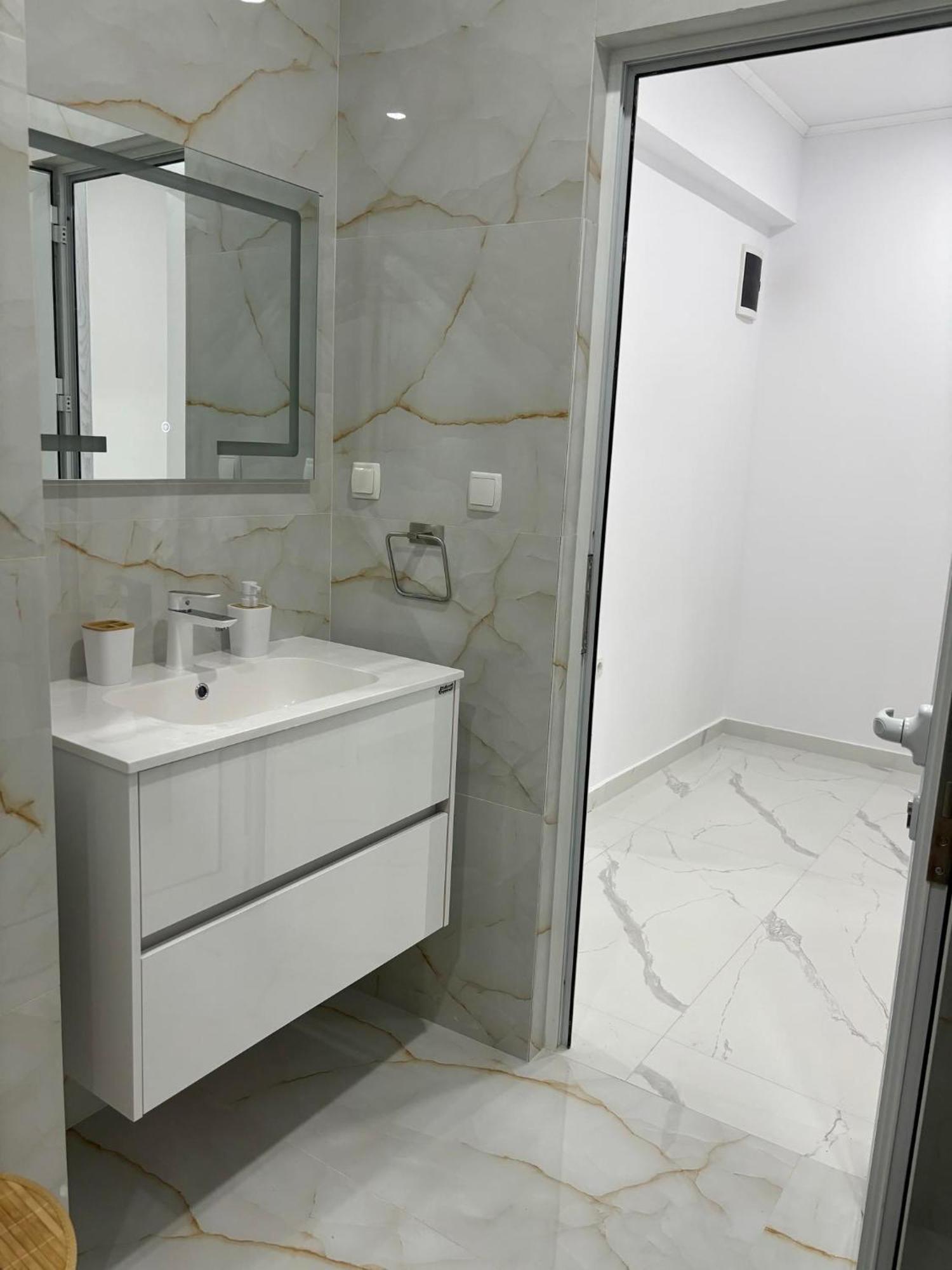 Pami Apartment Nea Peramos  Ngoại thất bức ảnh